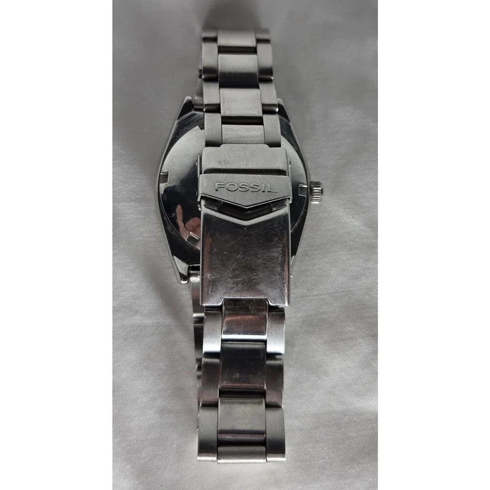 Vtg Fossil Steel Watch FS-2511 Mens 33mm Case Quartz Analog w/ New Battery